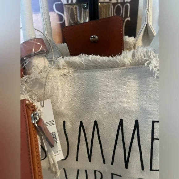 🆕 Rae Dunn SUMMER VIBES Fryed Edge 3 in 1 Tassel Beach Tote Bag - Picture 7 of 17